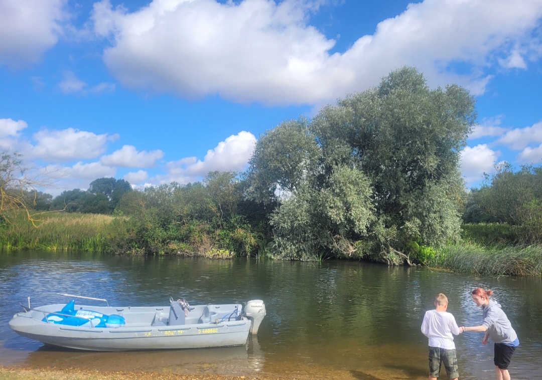 Riverside Marine Services Ltd