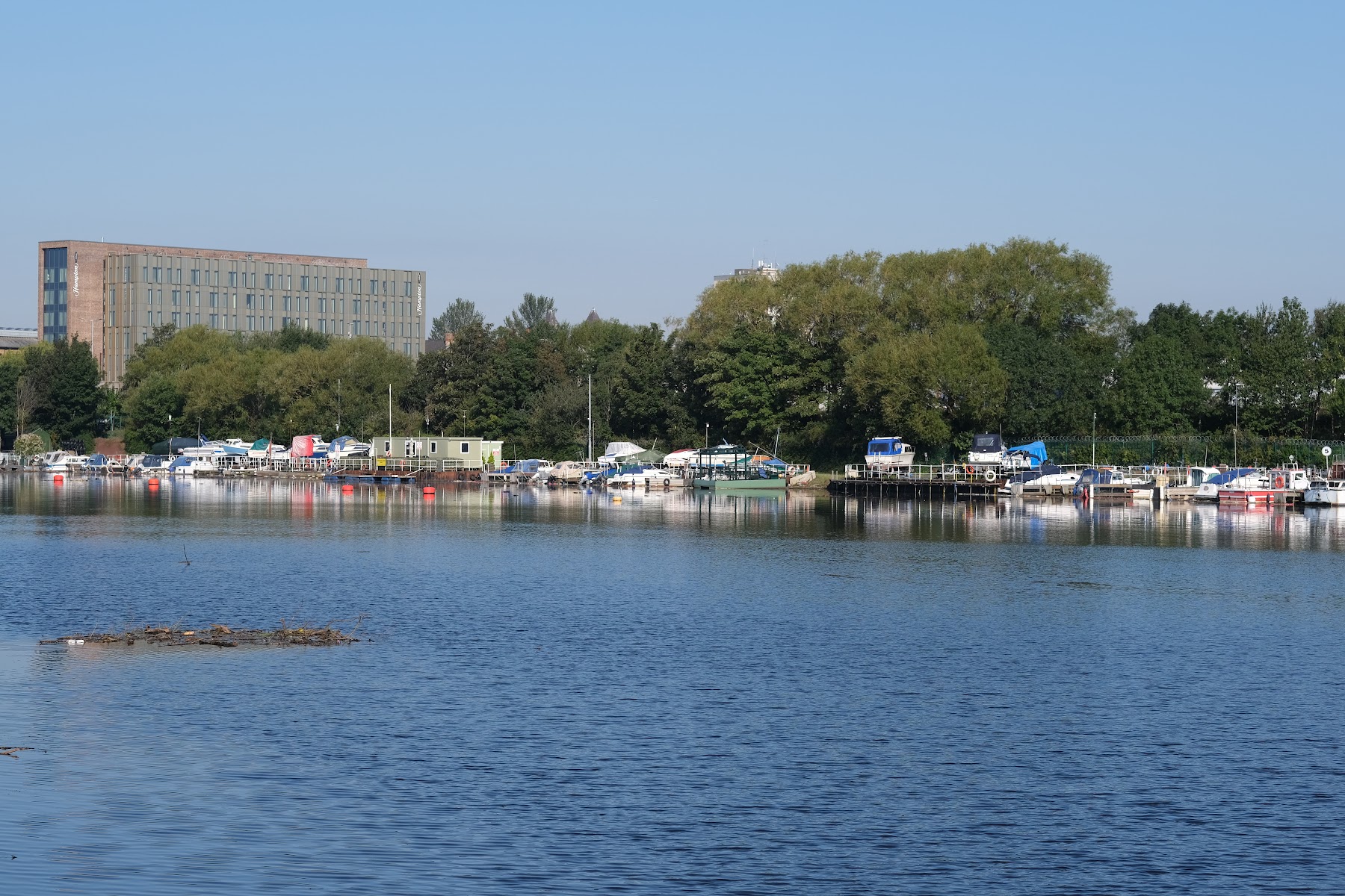 Castlegate Marine Club