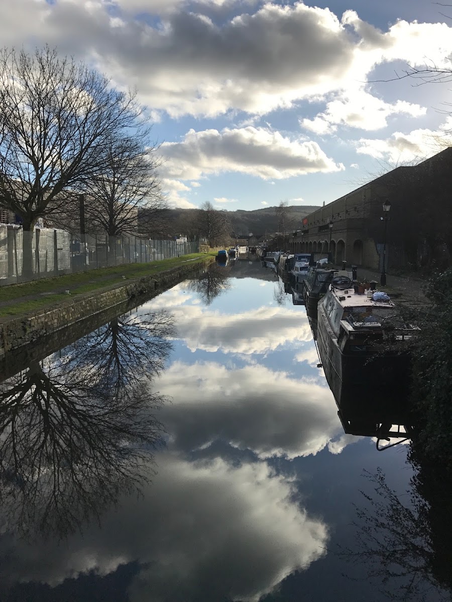 Aspley Services Ltd - Aspley Wharf Marina