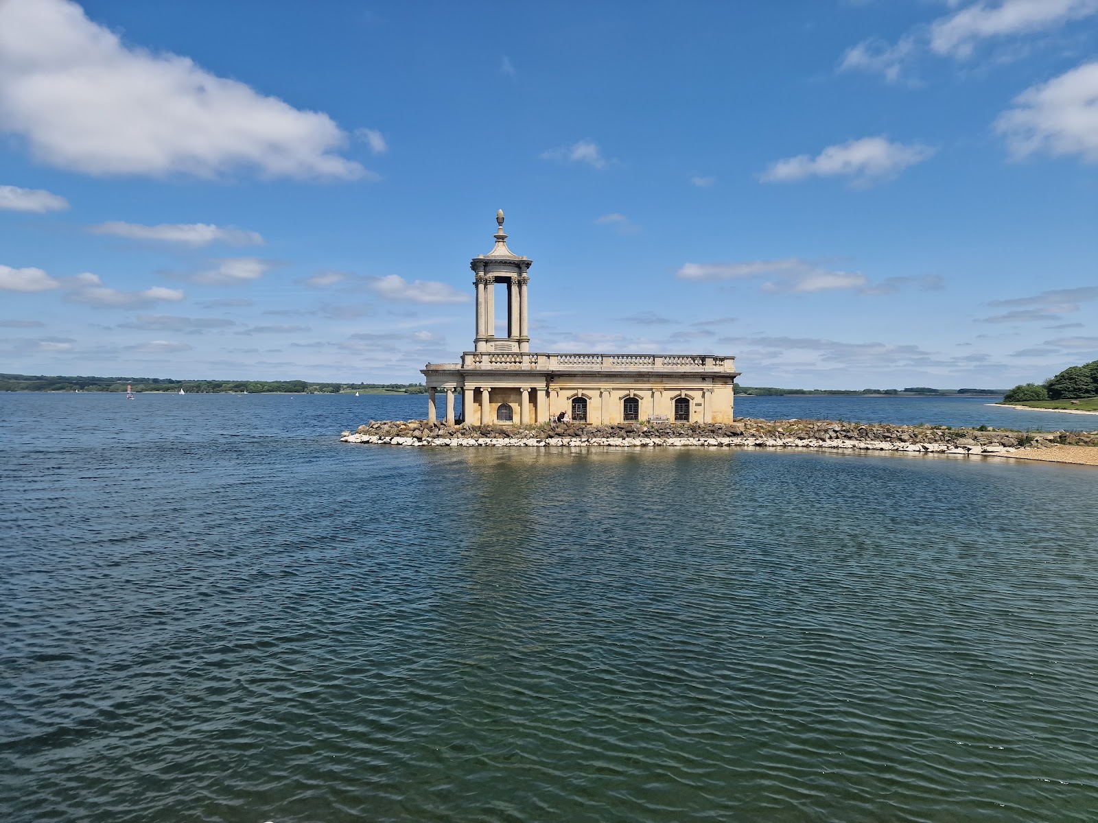 Rutland Water Cruises