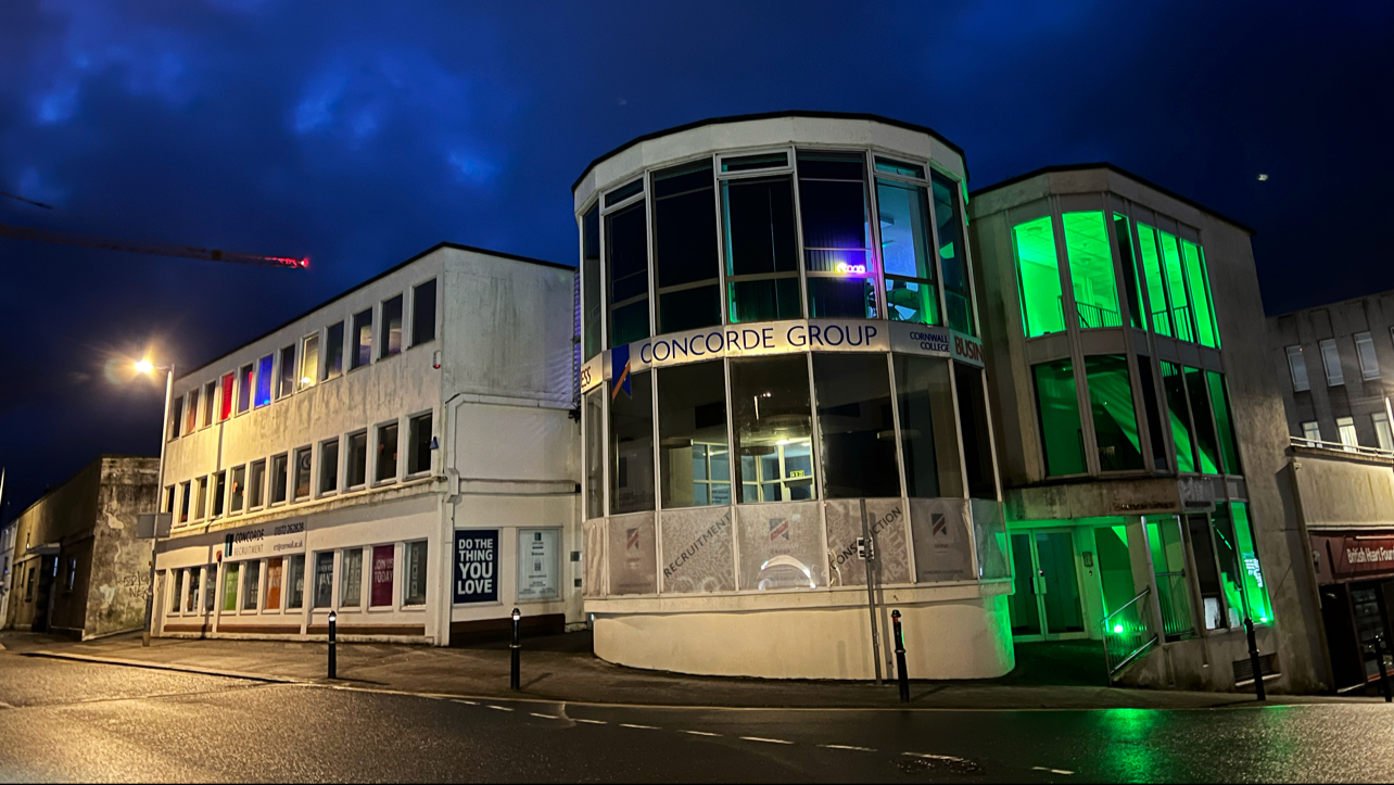 Truro Player Ready 2.0 Virtual Reality (VR) Gaming, Escape Rooms, Sim Racing & Party Venue + Coding Club