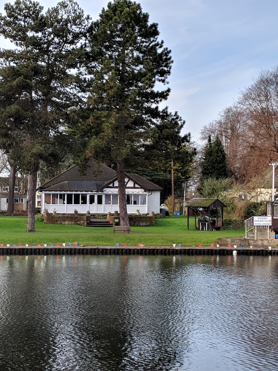 Staines Sailing Club