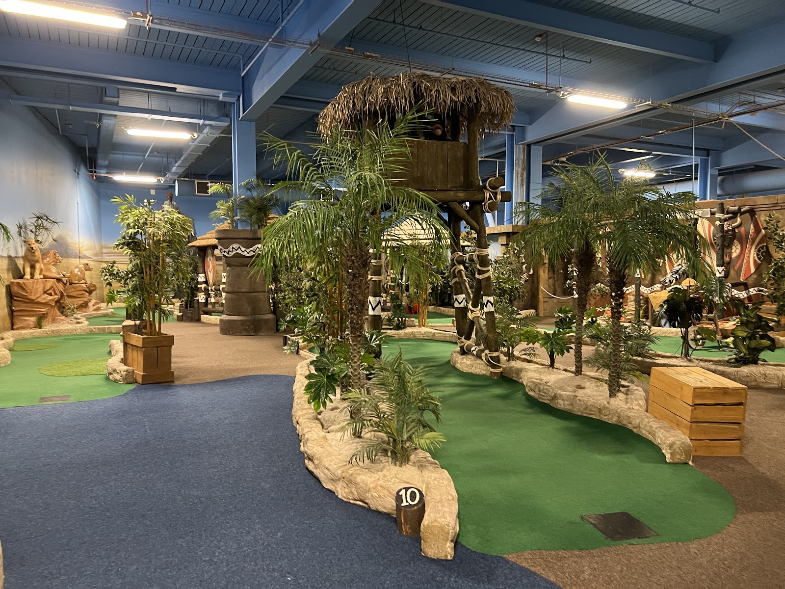 Paradise Island Adventure Golf Derby