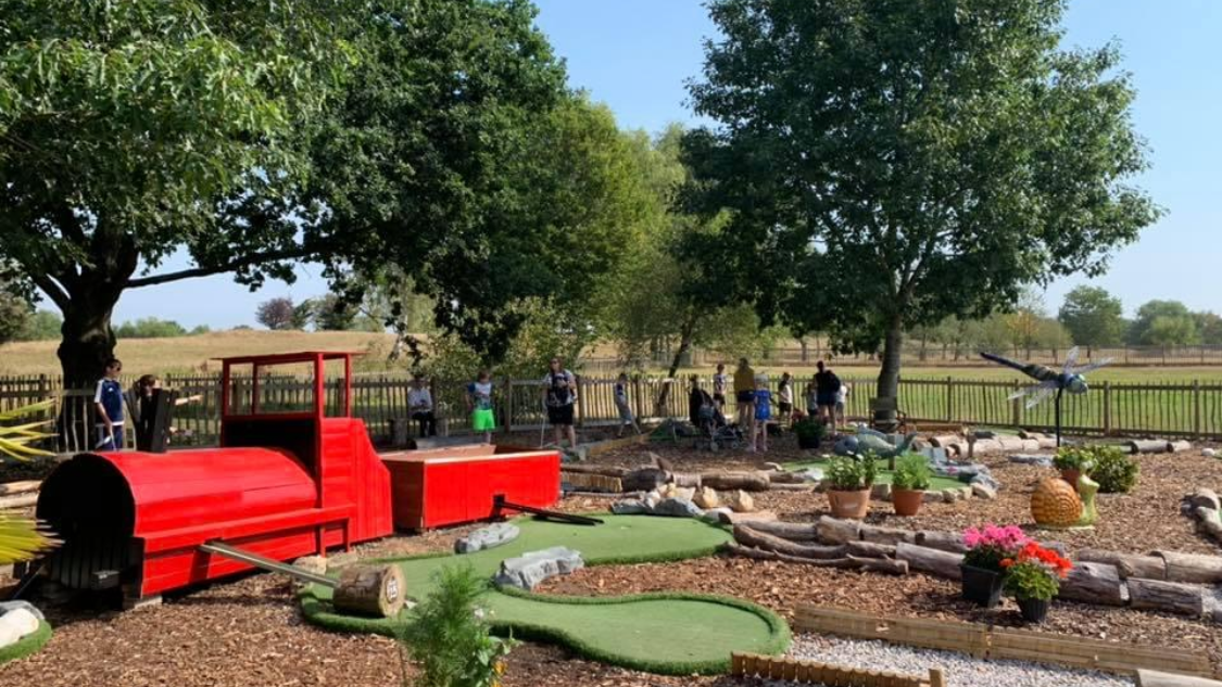 Dinton Country Park Adventure Golf
