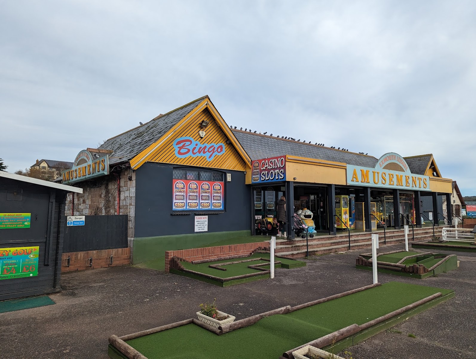 Exmouth Leisure Amusements & Crazy Golf