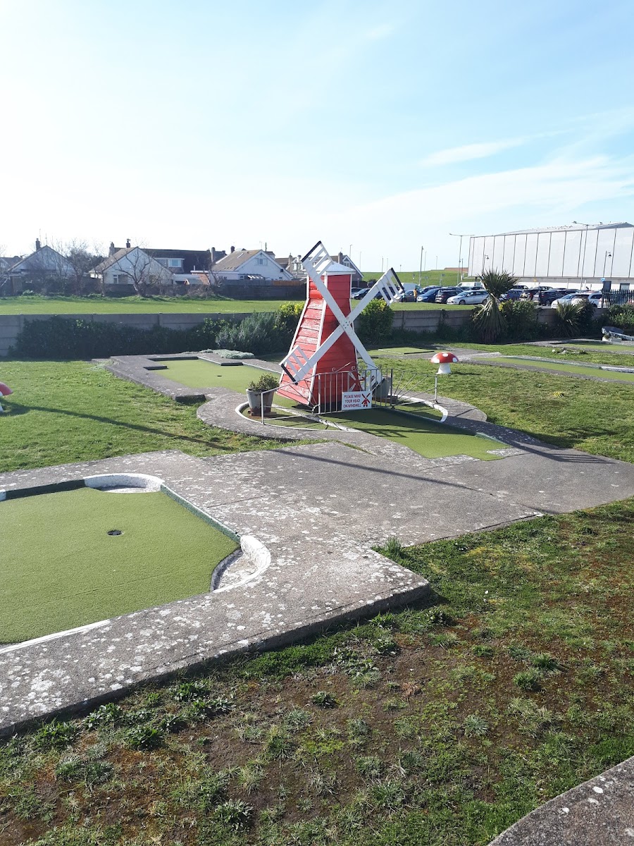 Prestatyn Crazy Golf