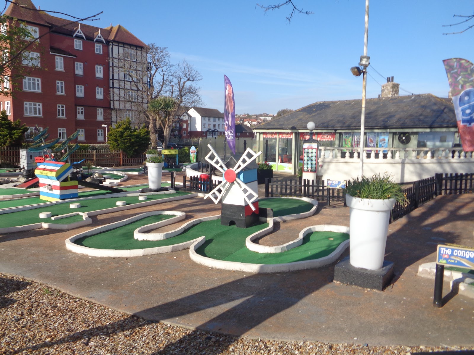 Rhos Fynach Crazy Golf