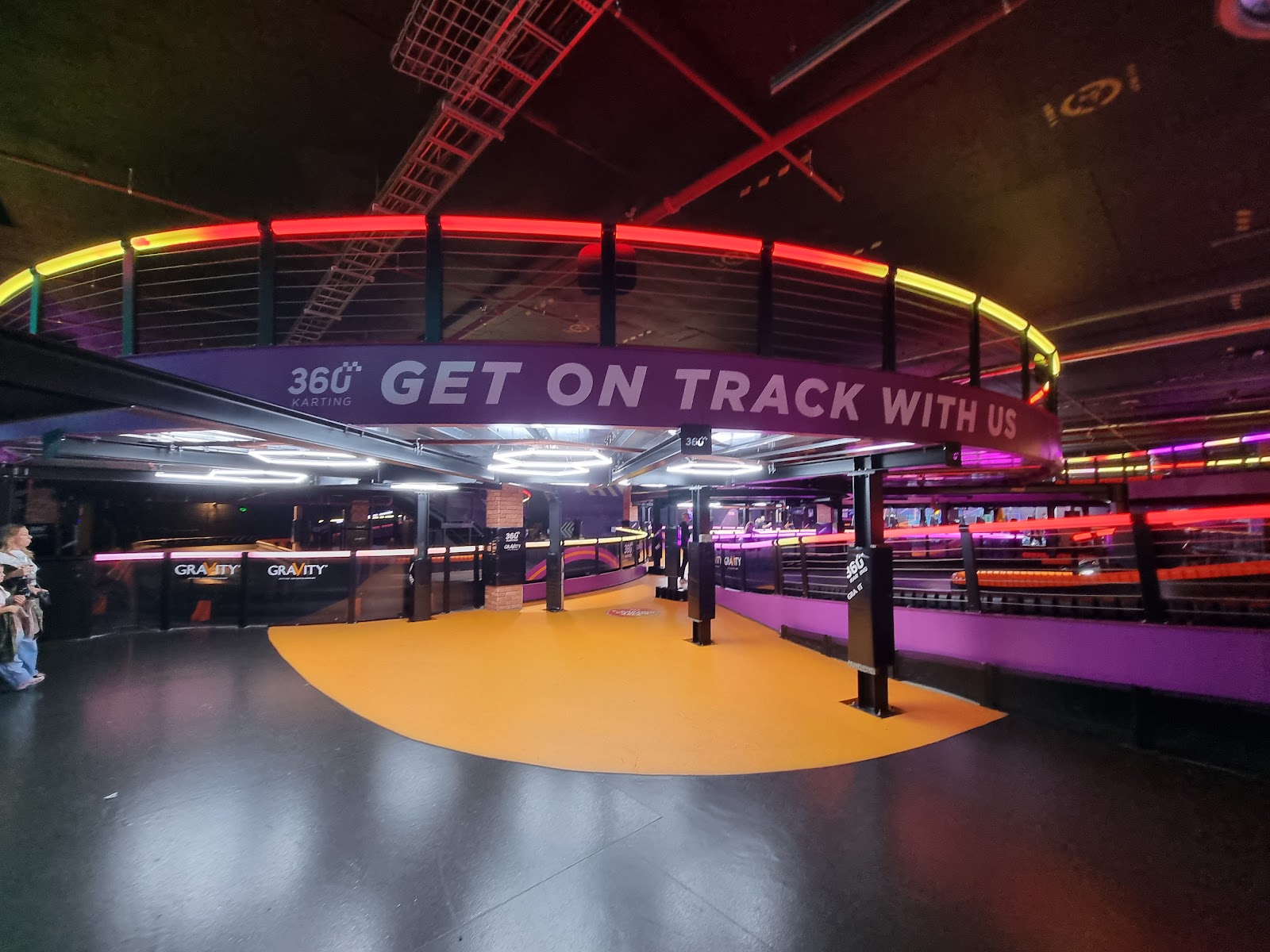 AR Bowling Alley - Gravity MAX