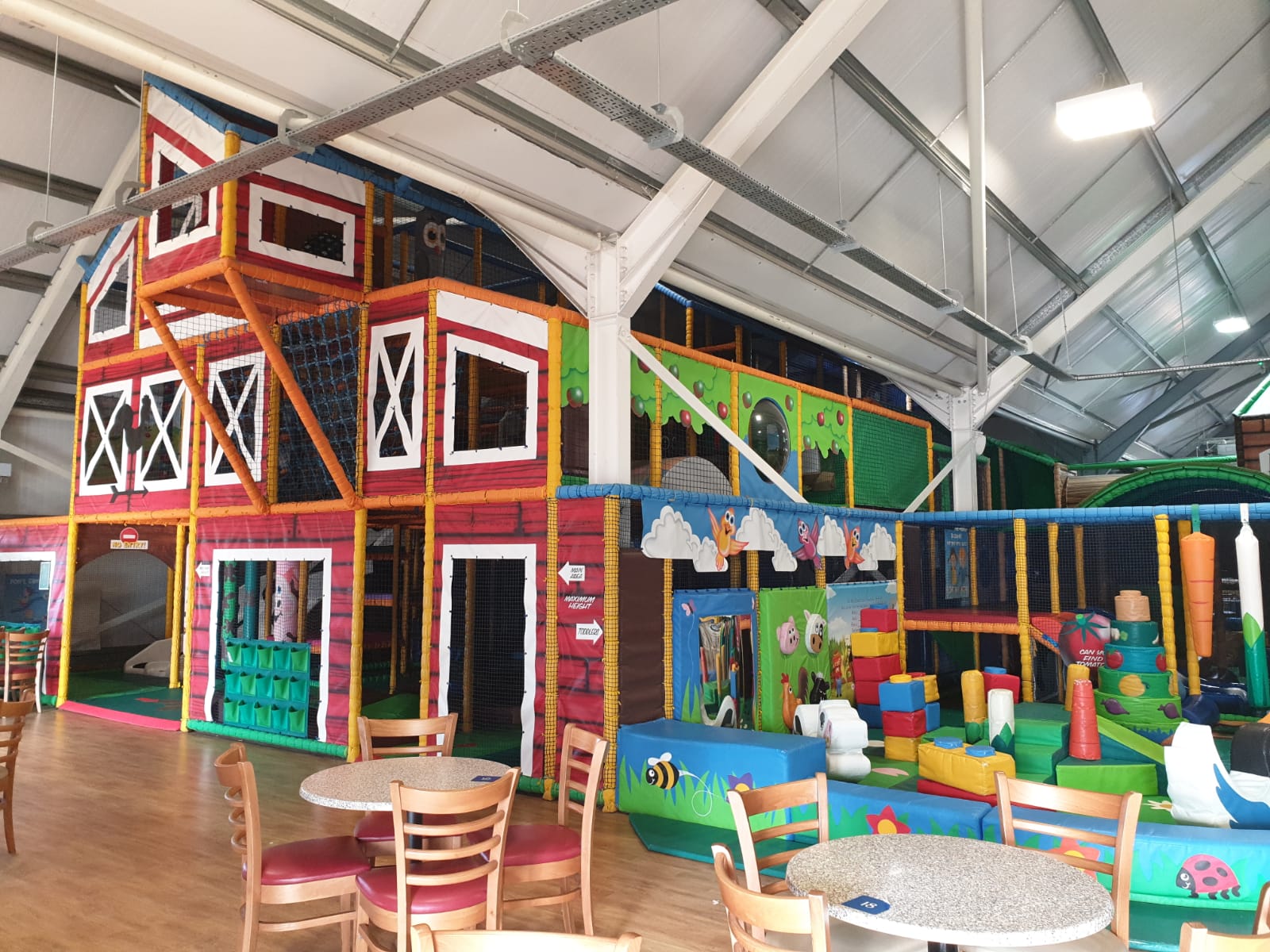 Ed & Molly's Playbarn