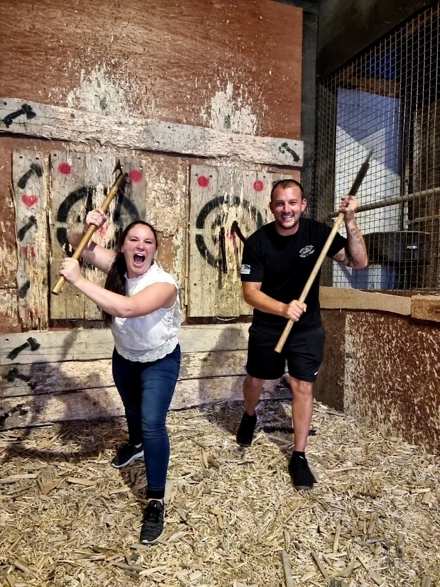 Black Axe Throwing Company - Belfast
