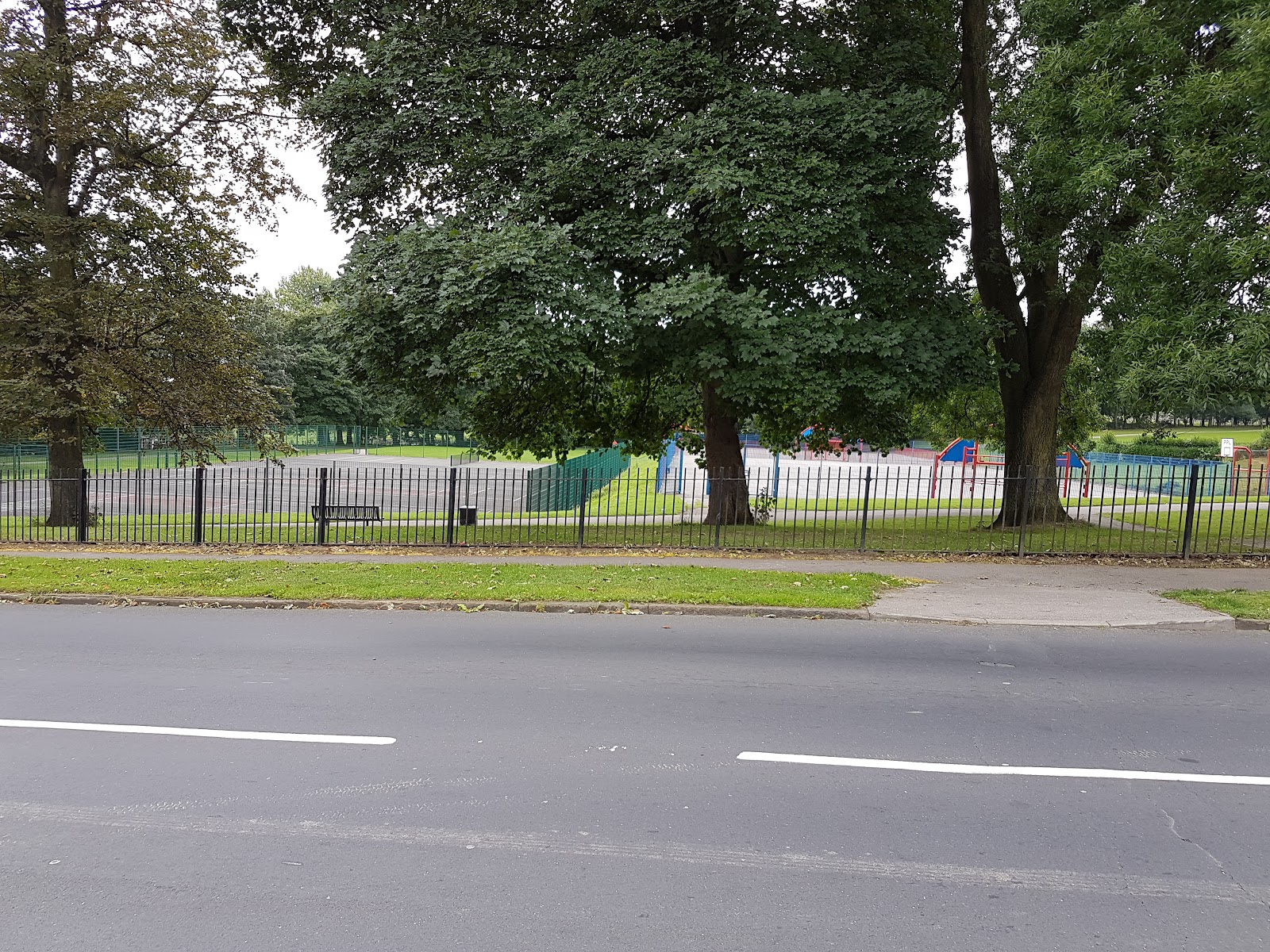 Harehills Park tennis courts
