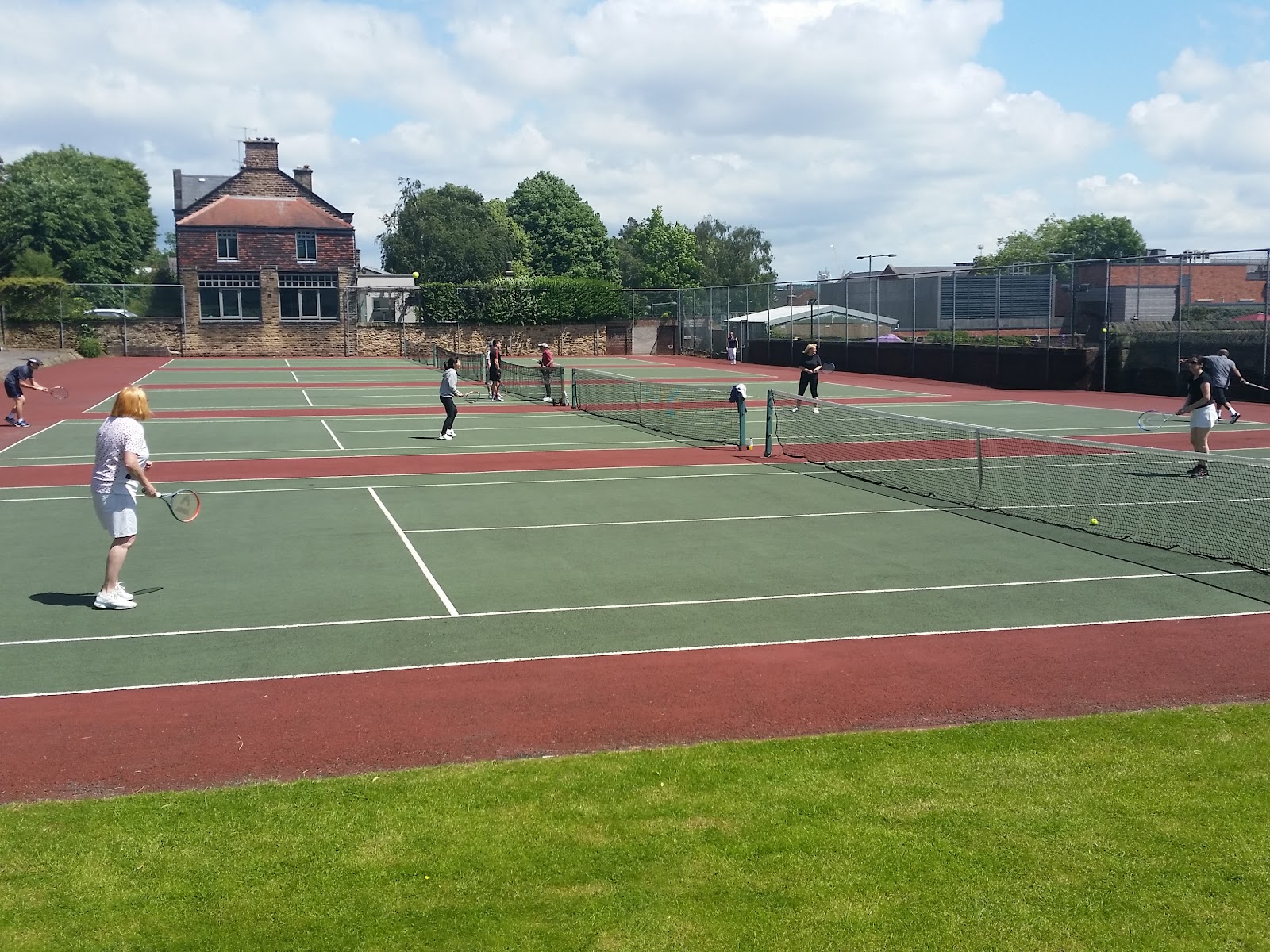Rustlings Lawn Tennis Club