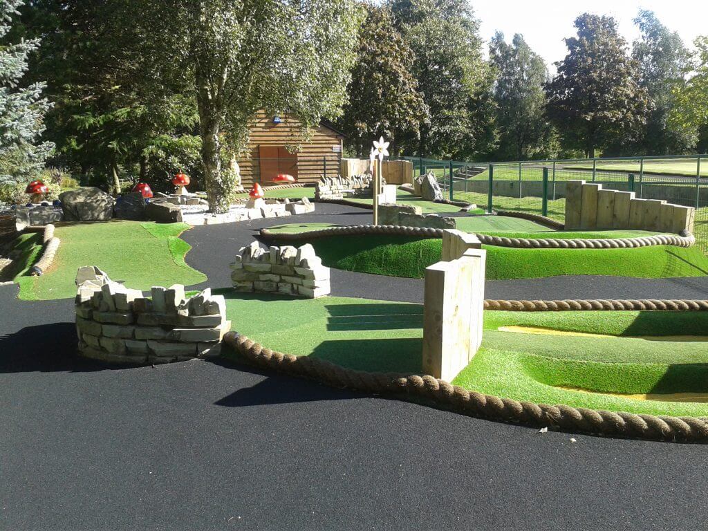 Adventure Golf
