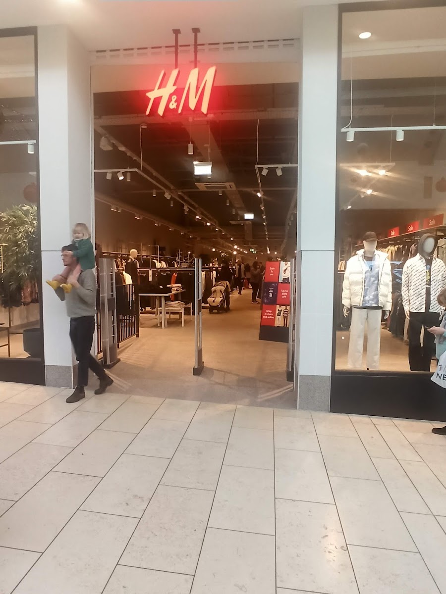Red Mall, Metrocentre