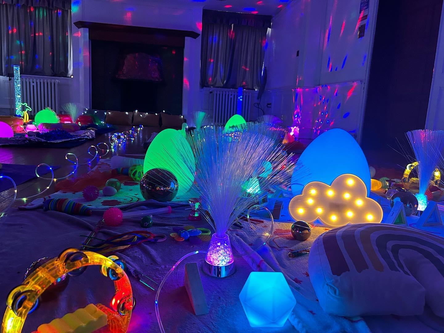 Little Glow Clarendon Park and surrounding areas