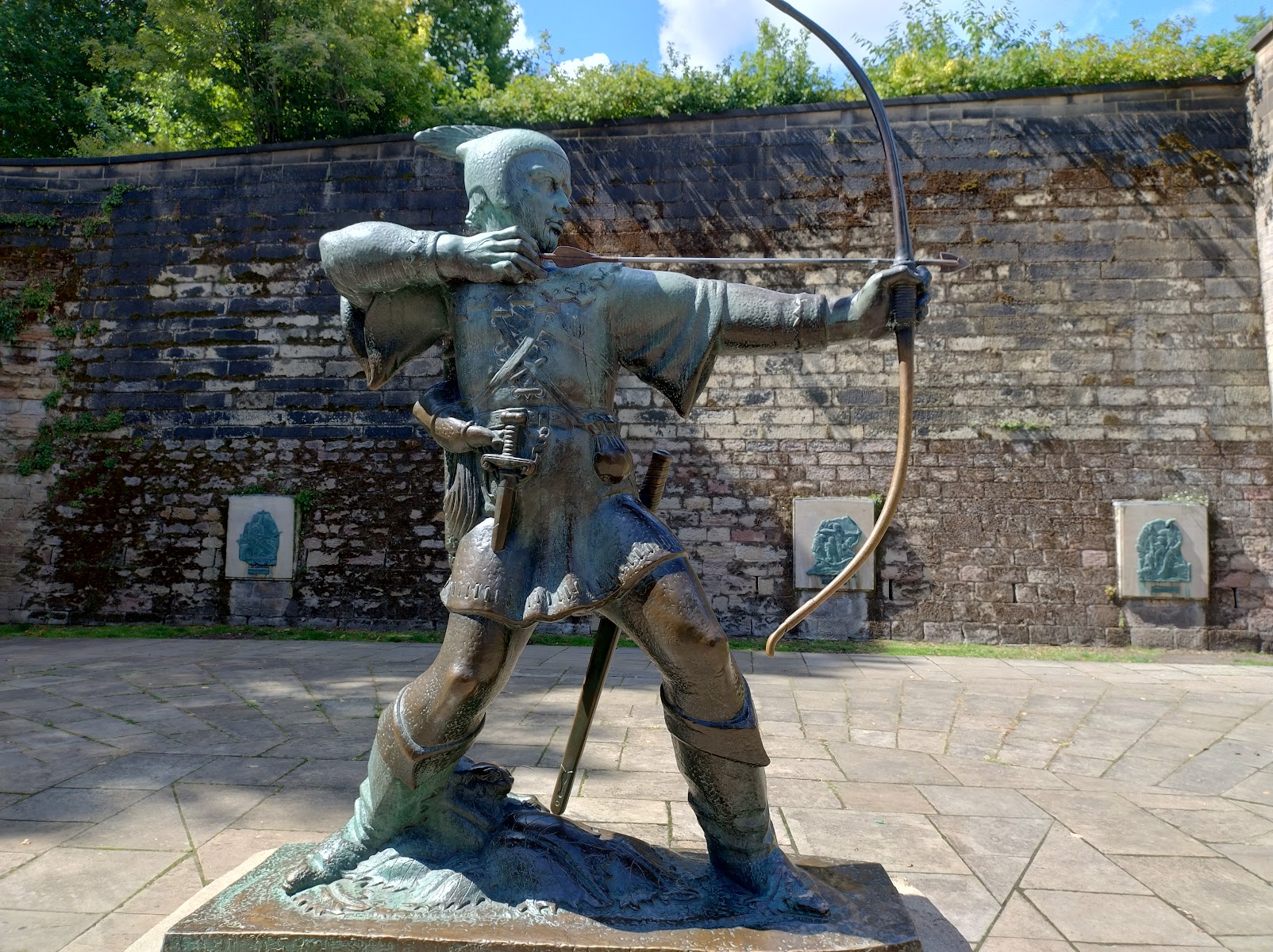 Robin Hood Statue