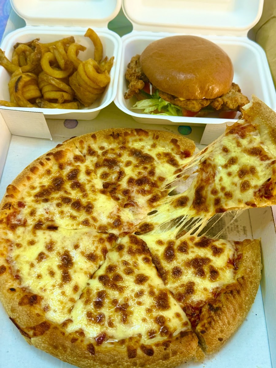 PIZZA PALACE