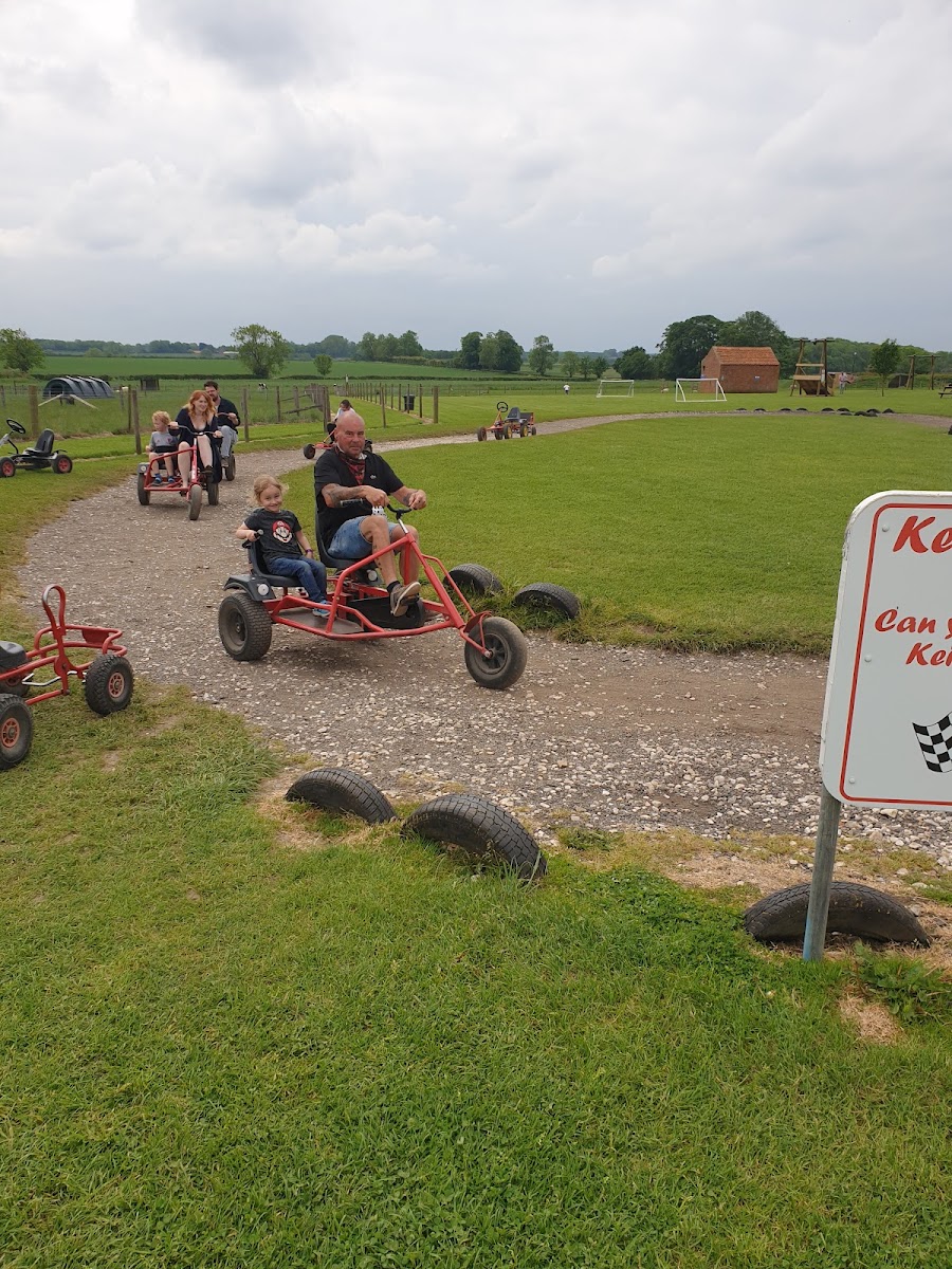Hall Farm Park